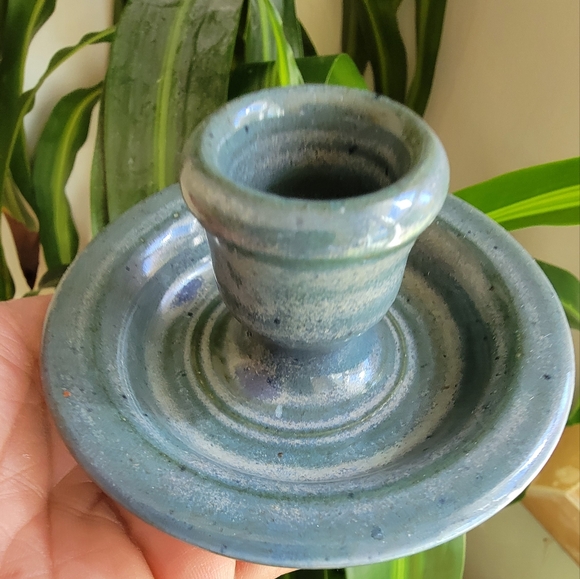 HAND CRAFTED Ceramic candlestick holder. - Picture 1 of 4